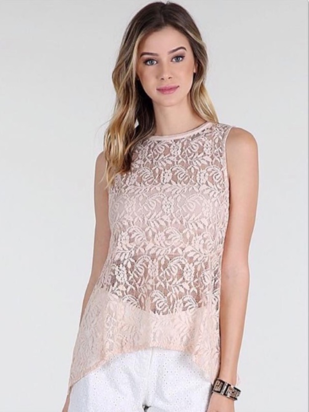 Elegant Lace Sleeveless Top - nude pink